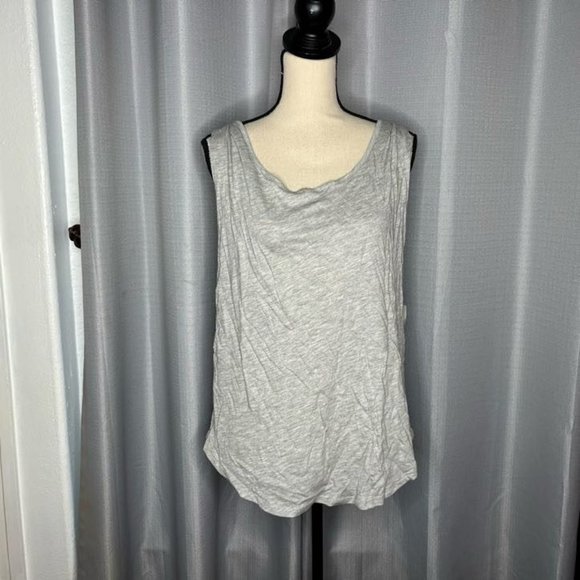 Melrose & Market Light Grey Twist Shoulder Scoop Back Tank Women's Size 1X - Picture 1 of 6
